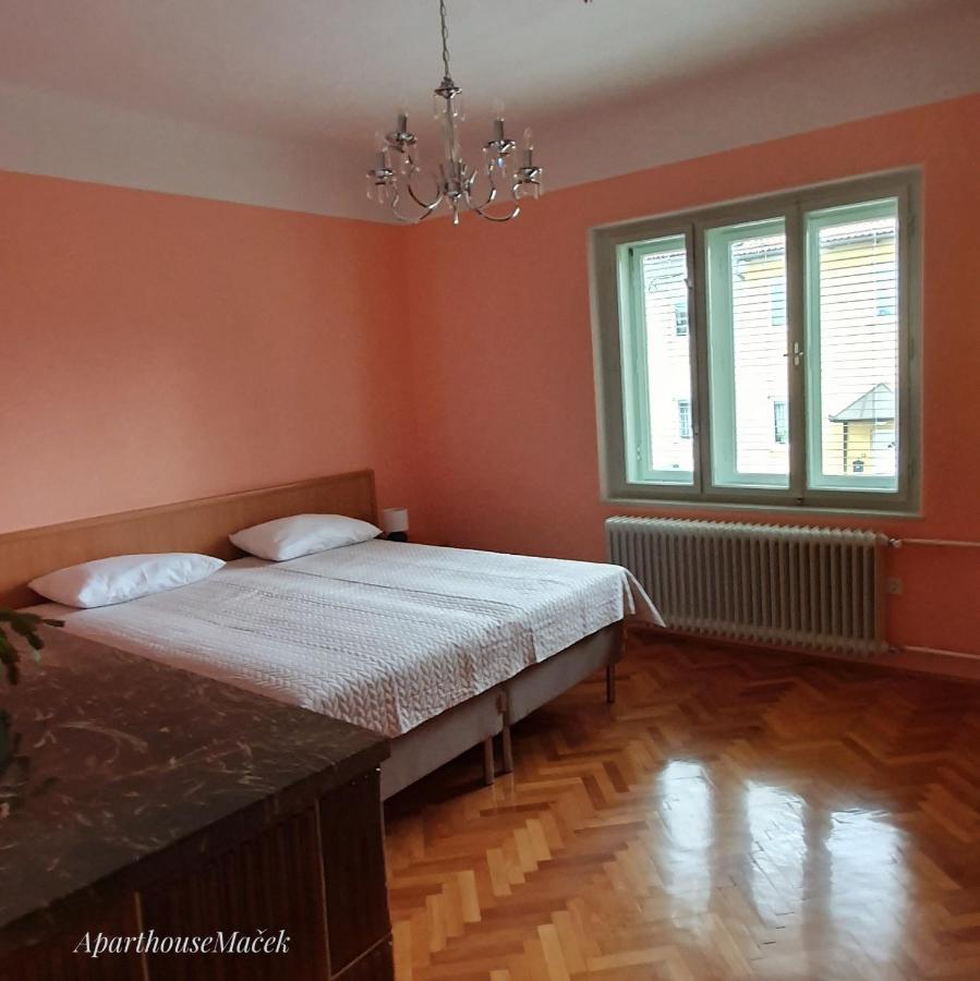 Aparthouse Macek Apartamento Liubliana Exterior foto
