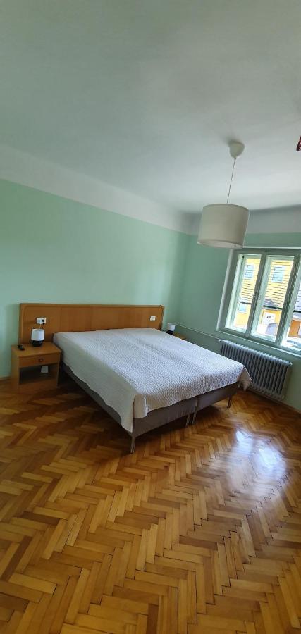 Aparthouse Macek Apartamento Liubliana Exterior foto